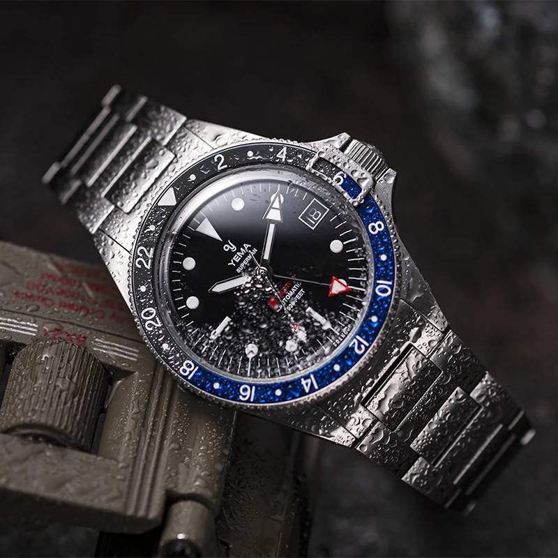 Montre Superman Heritage GMT Blue Gray YGMT21D39-AMS - Yema - Ocarat